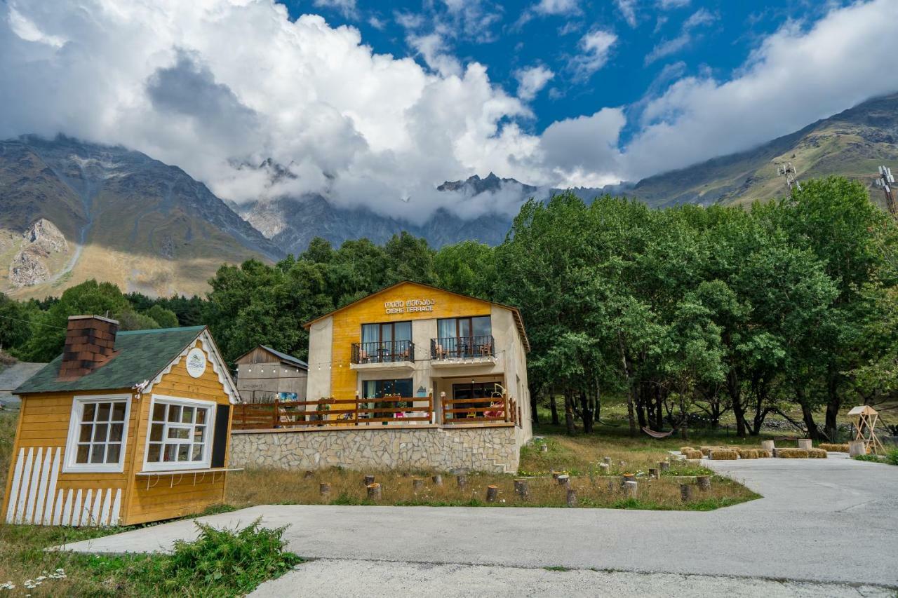 Отель Гостевой дом OISHE Terrace Казбеги Экстерьер фото
