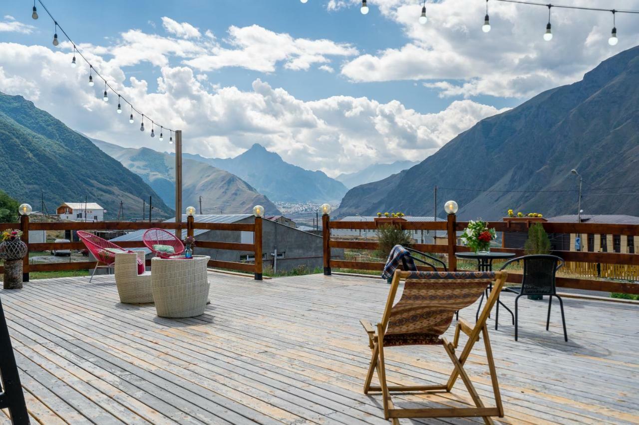 Отель Гостевой дом OISHE Terrace Казбеги Экстерьер фото